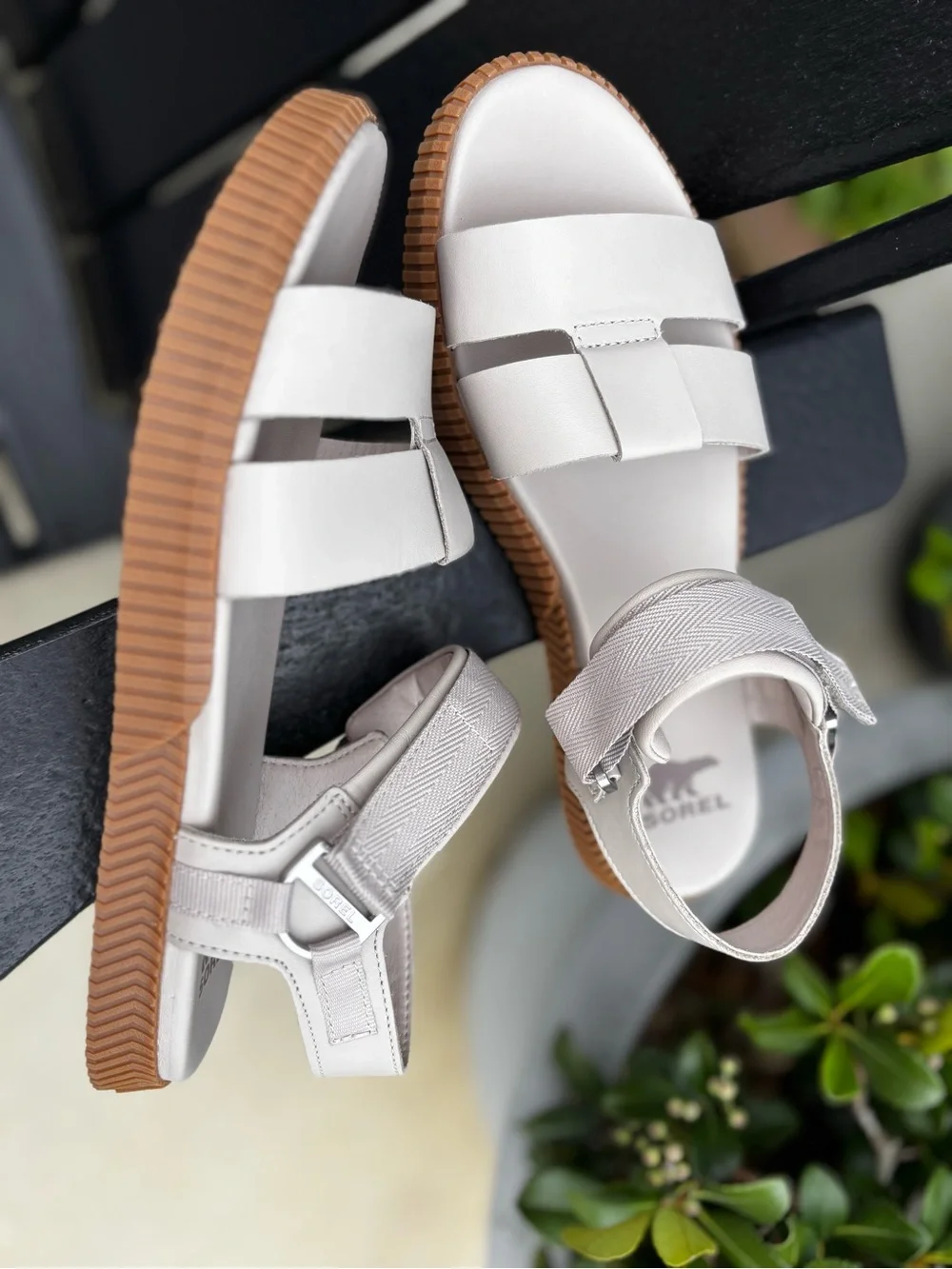 Sorel offWhite Leather Strappy Platform Sandals with Gum Sole new without tags